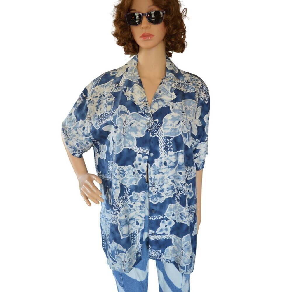 Vintage 90s Clifford & Wills Oversized Silk Hawaiian Shirt Women Size S Tropical